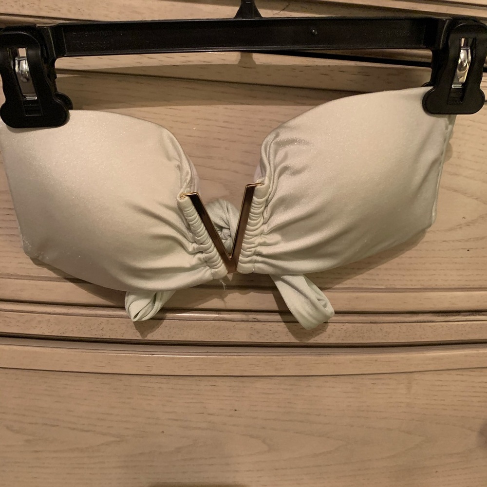 Bathing suit